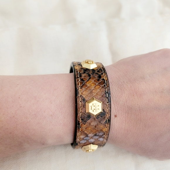 Tory Burch bangle - Picture 7 of 7